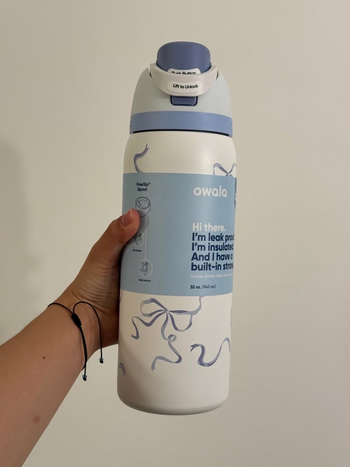 مج أولا حراري مع شفاط – 
تصميم يخطف الأنظار لون سماوي فاتح بفيونكات