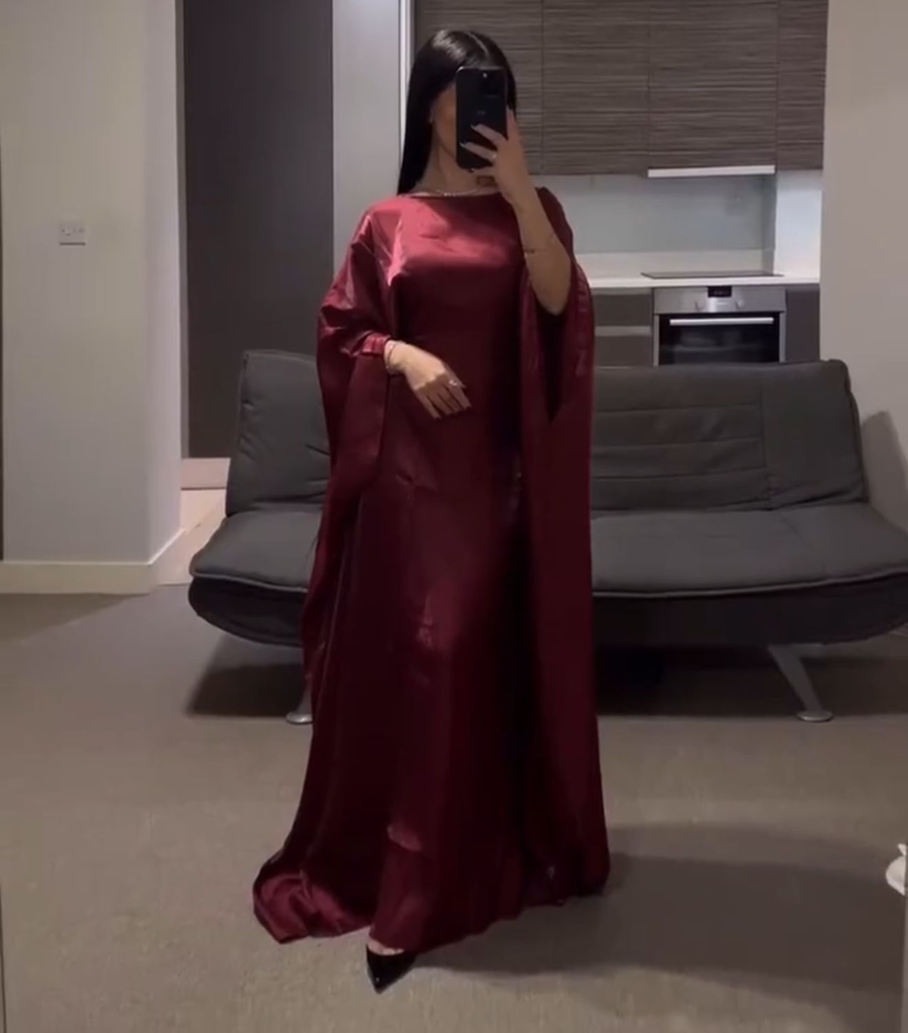 دراعة الفراشة قماش اوركنزا لون ماروني