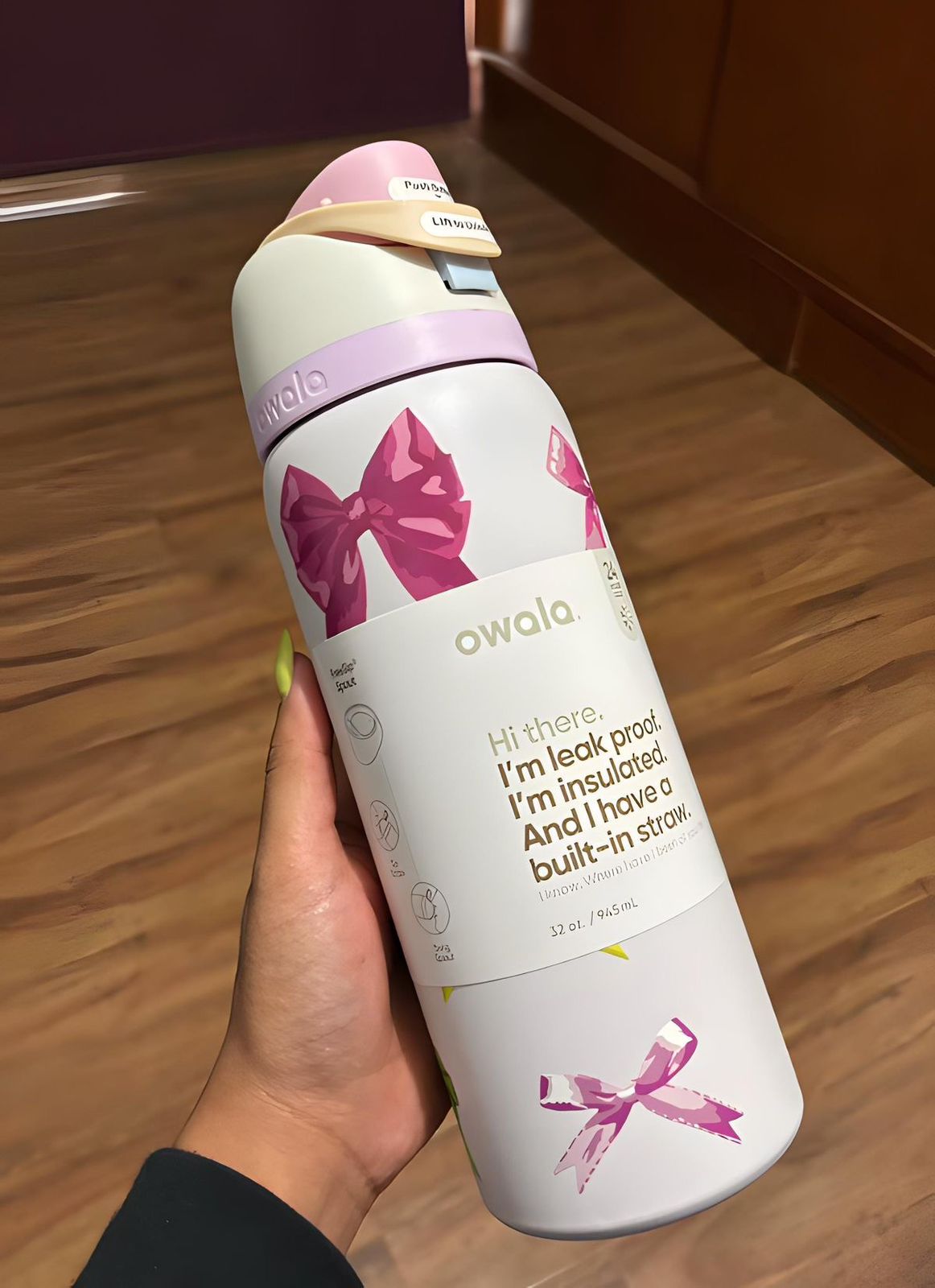 مج أولا حراري مع شفاط – تصميم فيونكات لون وردي طوخ